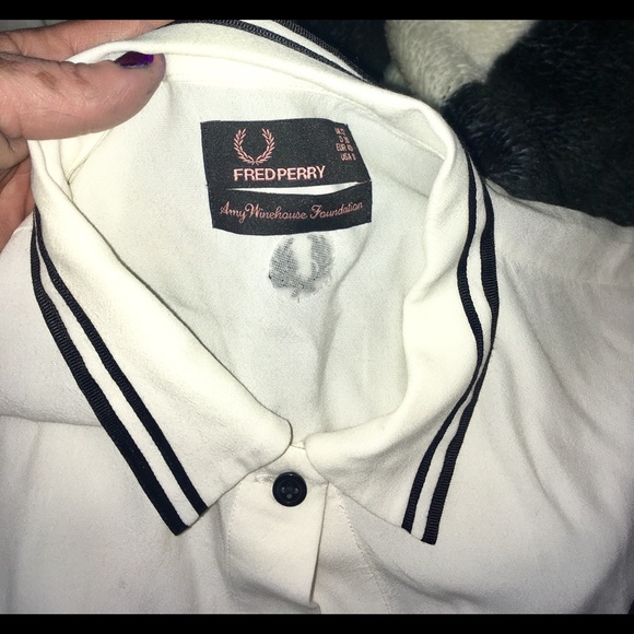 Fred Perry Amy Winehouse shirt - Picture 2 of 4